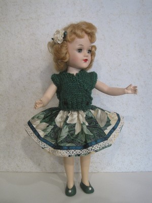 Sweater and skirt - clothes for Mary Hoyer and other slender 14'' dolls