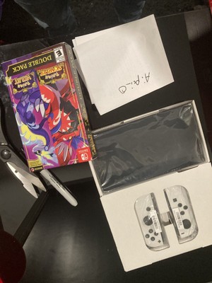Nintendo Switch OLED White 64gb W/ Pokémon Violet And scarlet double Pack Inc.