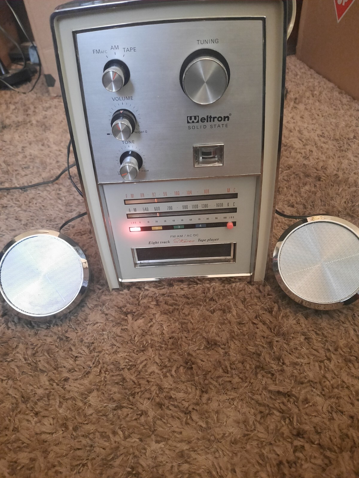 Weltron 8 Track Player | Space Helmet 8 Track Player Weltron 8 Track Player | Space Helmet 8 Track Player