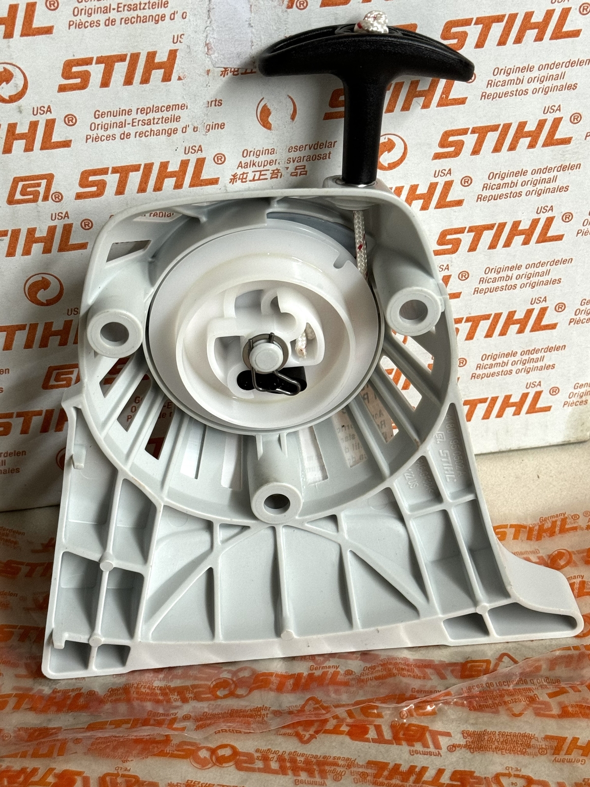 STIHL OEM REWIND STARTER 4180 190 4002 FC 91 96 111 FS 91R 111R 111RX KM111R 131 - Picture 2 of 4