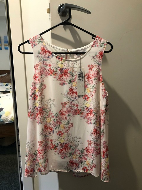 sunny girl tops