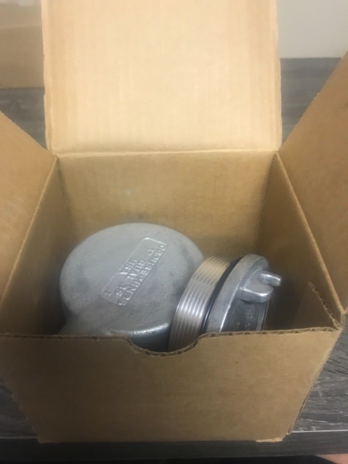 Eaton GUAL36 conduit outlet box with cover