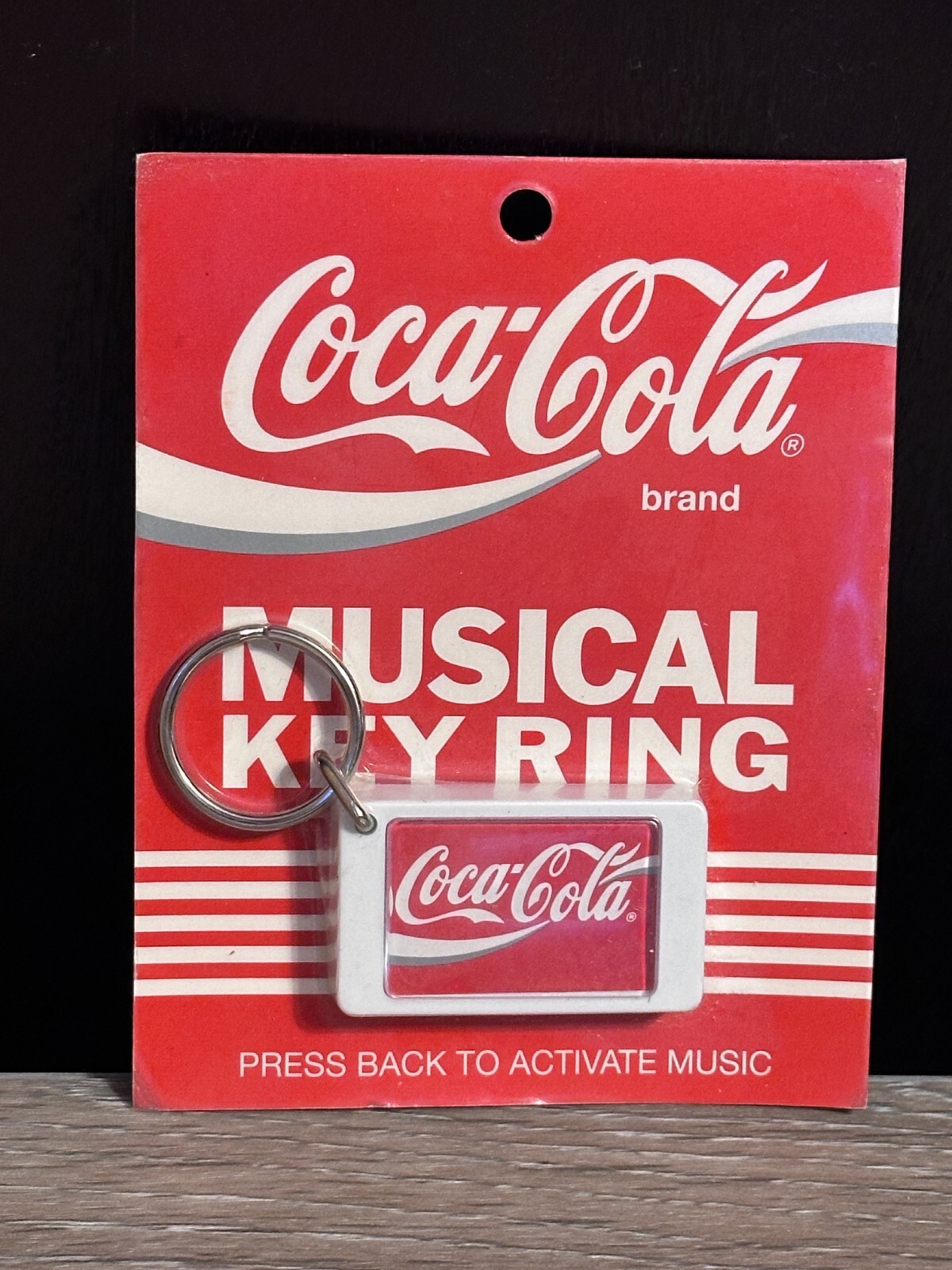 Coca-Cola musical keyring 1990 - Keychain old Coke brand Vintage