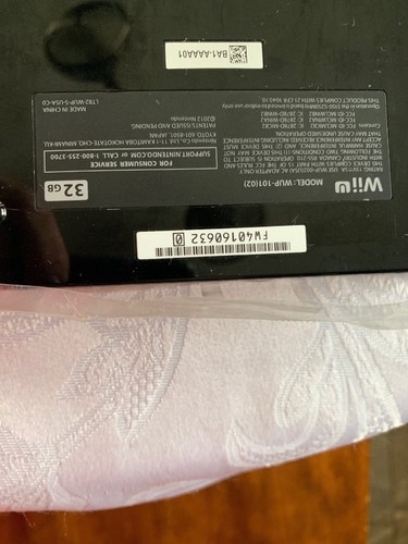 Wii U Model WUP-101(02) Black 32GB Console with Power Cord and Sensor Bar WORKS