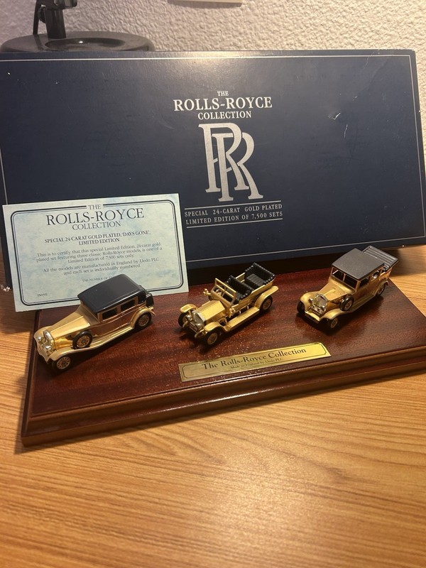 R325 The Rolls Royce Collection Liedo Plc 24-Carat Gold Plated Limited Edition