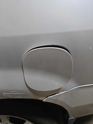 Used Fuel Tank Door fits: 2006 Acura MDX Billet Silver