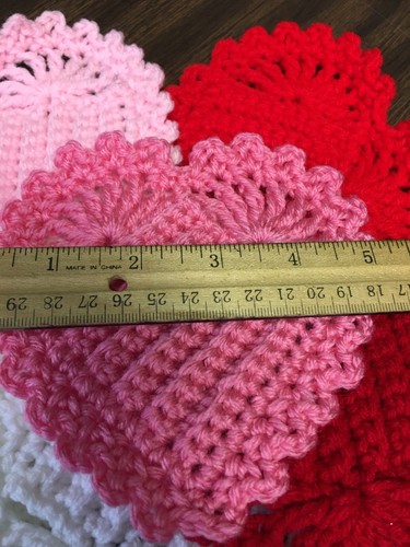 NEW HANDMADE lot of 6 crochet Valentines hearts coasters acrylic Red Heart yarn