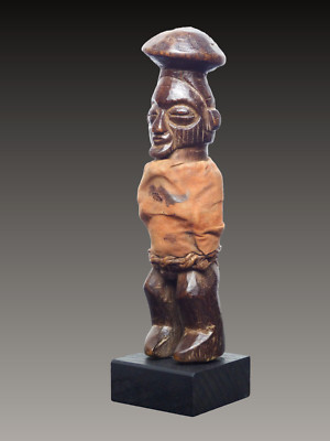 Teke/Yanzi statue, République Démocratique du Congo