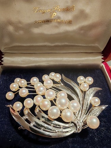 TAIYO PEARL ブローチ　ネクタイピン　カフス　セット　大洋真珠 Amazon.co.jp: TAIYO PEARL ブローチ ネクタイピン カフス