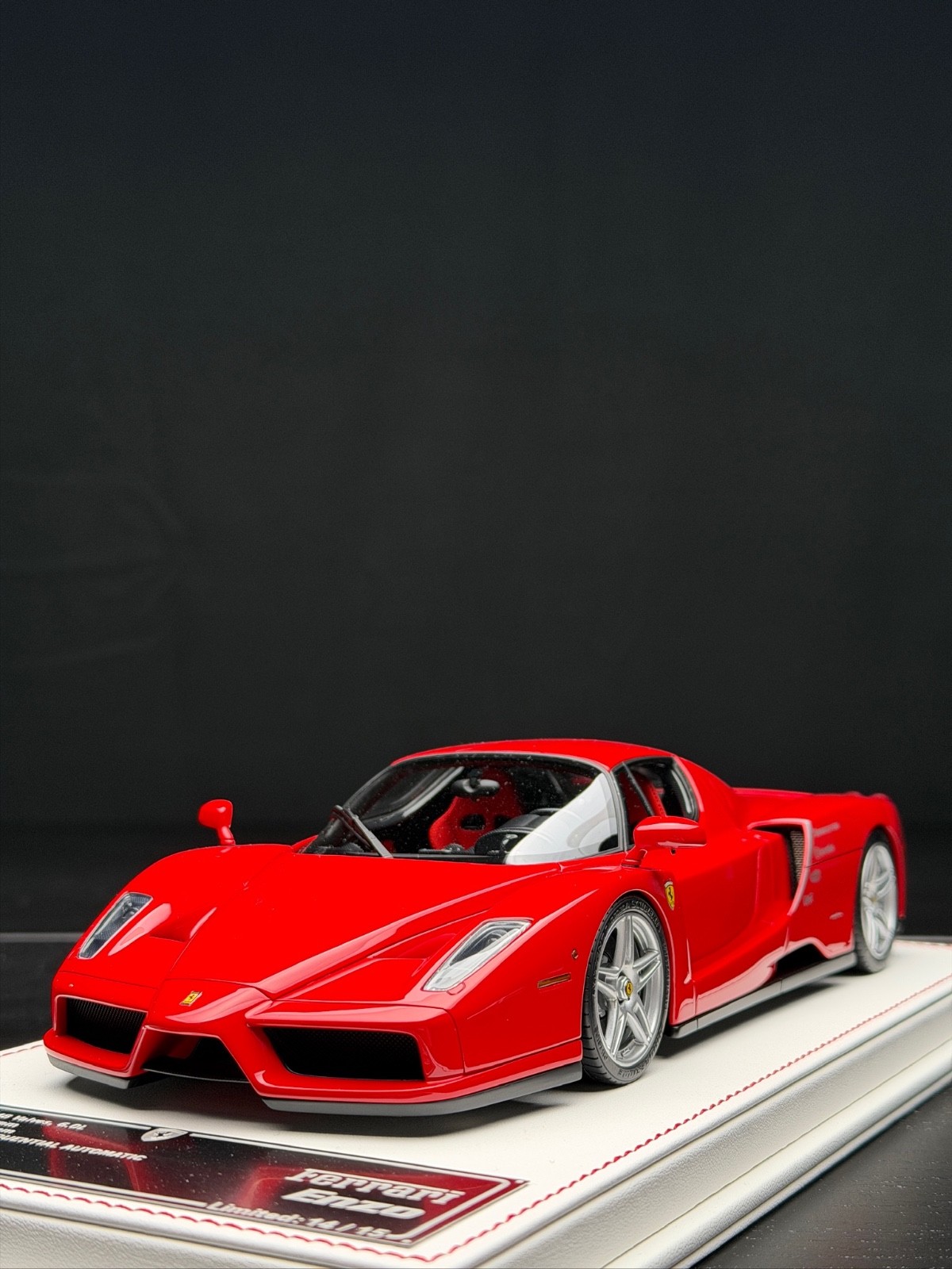 Enzo BBR 1⁄18 CLOSER LOOK (Red) ☆激レア絶版☆BBR*1/