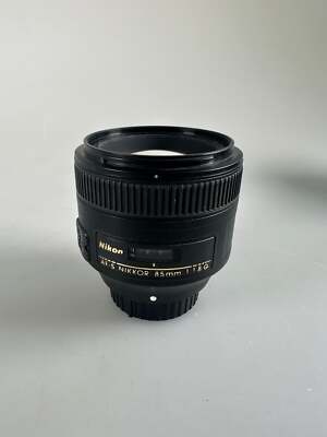 Nikon Nikkor AF-S 85mm f1.8 G Lens
