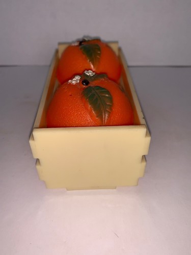 Vintage Plastic California Orange Salt & Pepper Shakers In Fruit Crate 5 1/8”