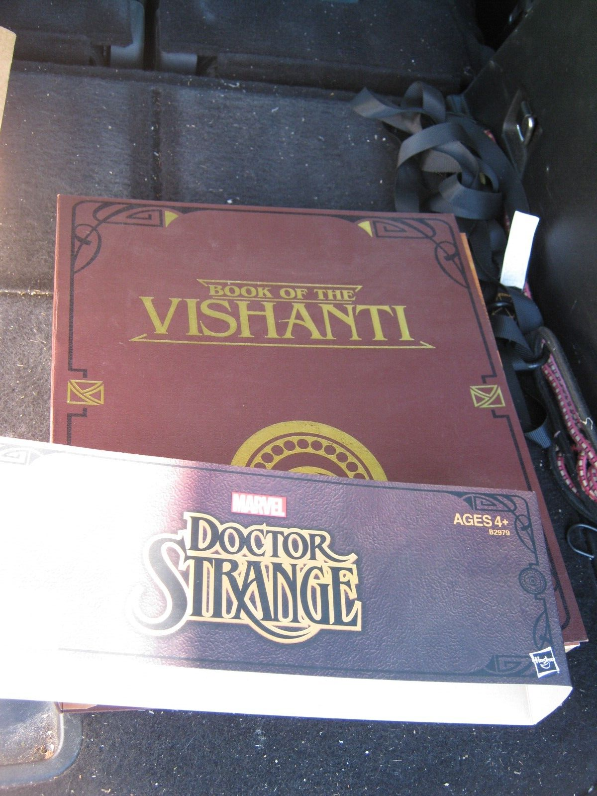 BOOK OF THE VISHANTI - ドクター・ストレンジ Amazon.com: Doctor Strange: The Book of the Vishanti: A
