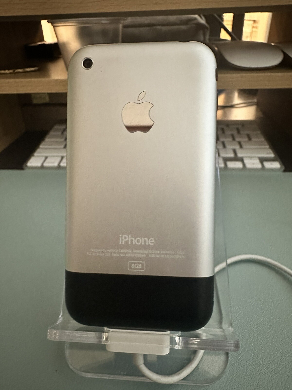 Apple iPhone 1st Gen 8GB (AT&T) A1203 Original Box +