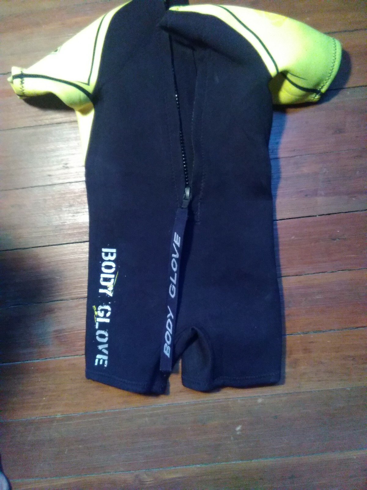 Body Glove Childs C1 Pro Spring Shorty Wetsuit Black Yellow 1158C 30-40lbs