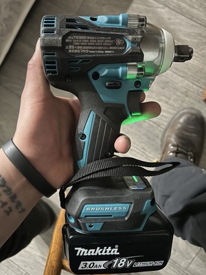 Makita - マキタ 18V TW300 Amazon | マキタ(makita) 充電式インパクトレンチ 18V バッテリ