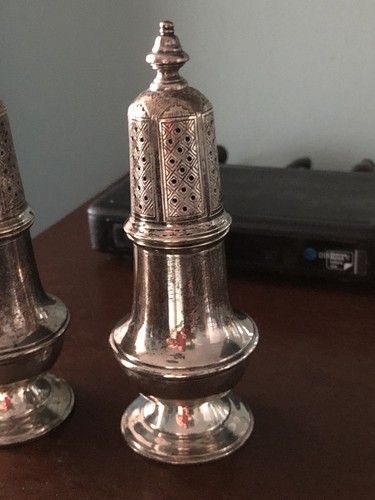 Stieff Sterling Silver Salt And Pepper Shakers Not Weighted Excellent 6.9 Ounces