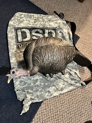 Dave Smith Decoys Feeder Turkey Hen 