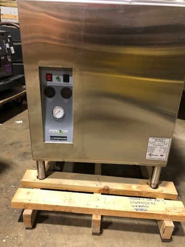 CHAMPION DH5000 COMMERCIAL DOOR TYPE DISHWASHER SCRATCH AND DENT