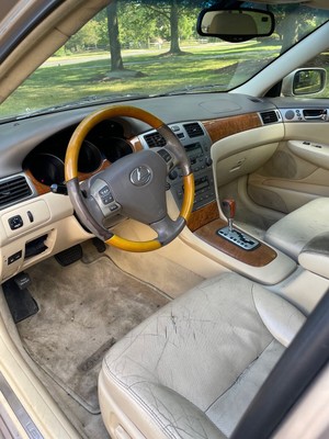 image 11 of interior