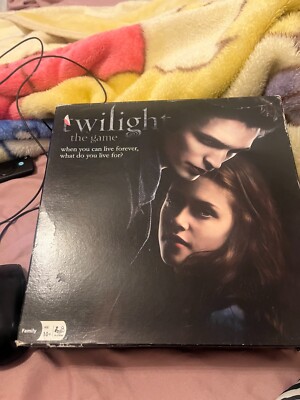 Twilight The Movie Board Game Complete