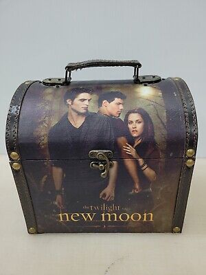 Twilight Saga New Moon Keepsake Trunk
