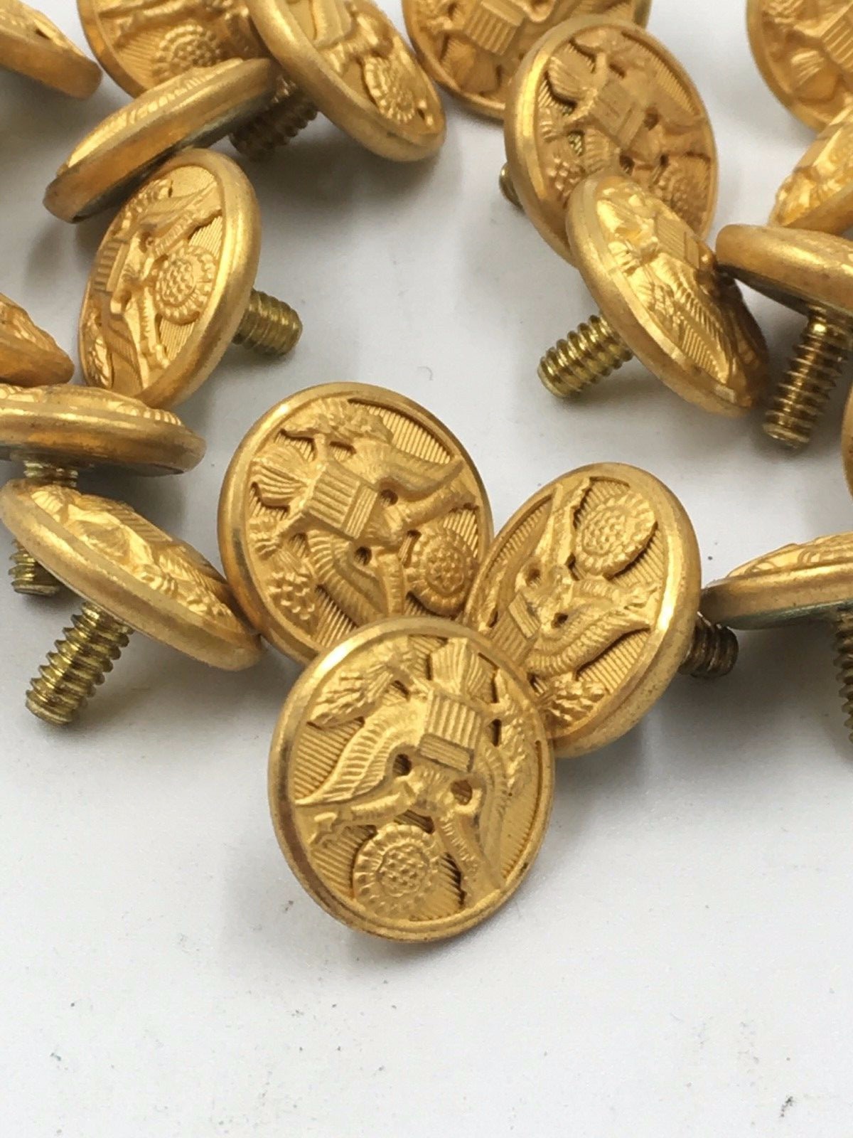 Lot of 25  WB Waterbury Co Brass USA Military Eagle E Pluribus Unum Buttons 5/8