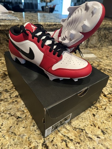 Jordan 1 Vapor Edge Low TD CHICAGO Red White Football Cleats