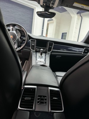 image 3 of interior