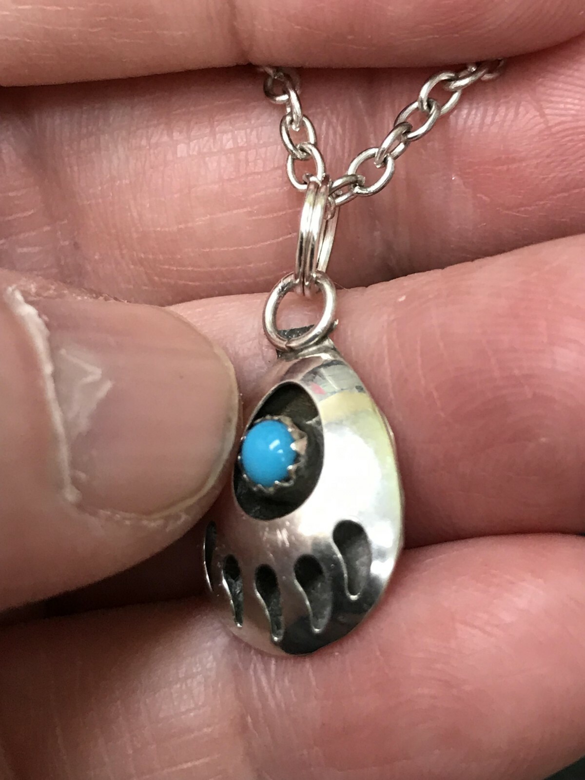 Native American Bear Claw with Turquoise Vintage Pendant Silver D