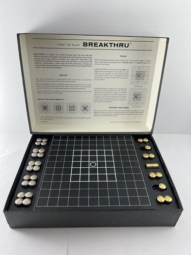 3m Bookshelf Games
