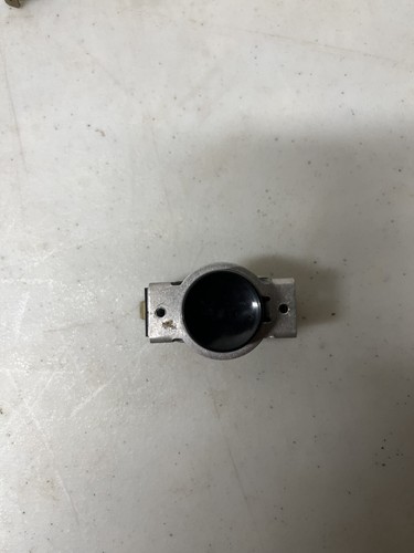 Hobart 00-087711-183-1 Switch, Black Push Button For 4146