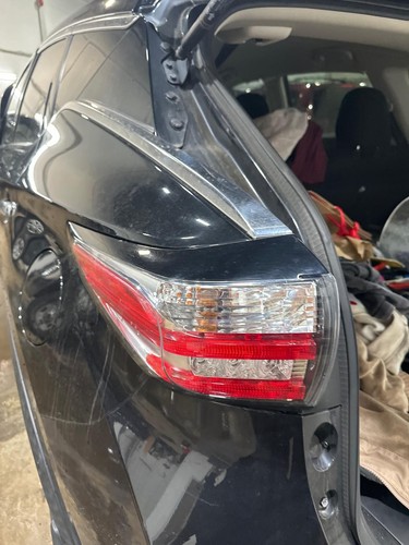 Used Left Tail Light Assembly fits: 2015 Nissan Murano quarter panel mounted Lef