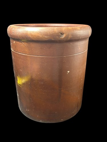 Vintage Large Red ware Storage Crock Primitive Farm House Incised Brown 8.75