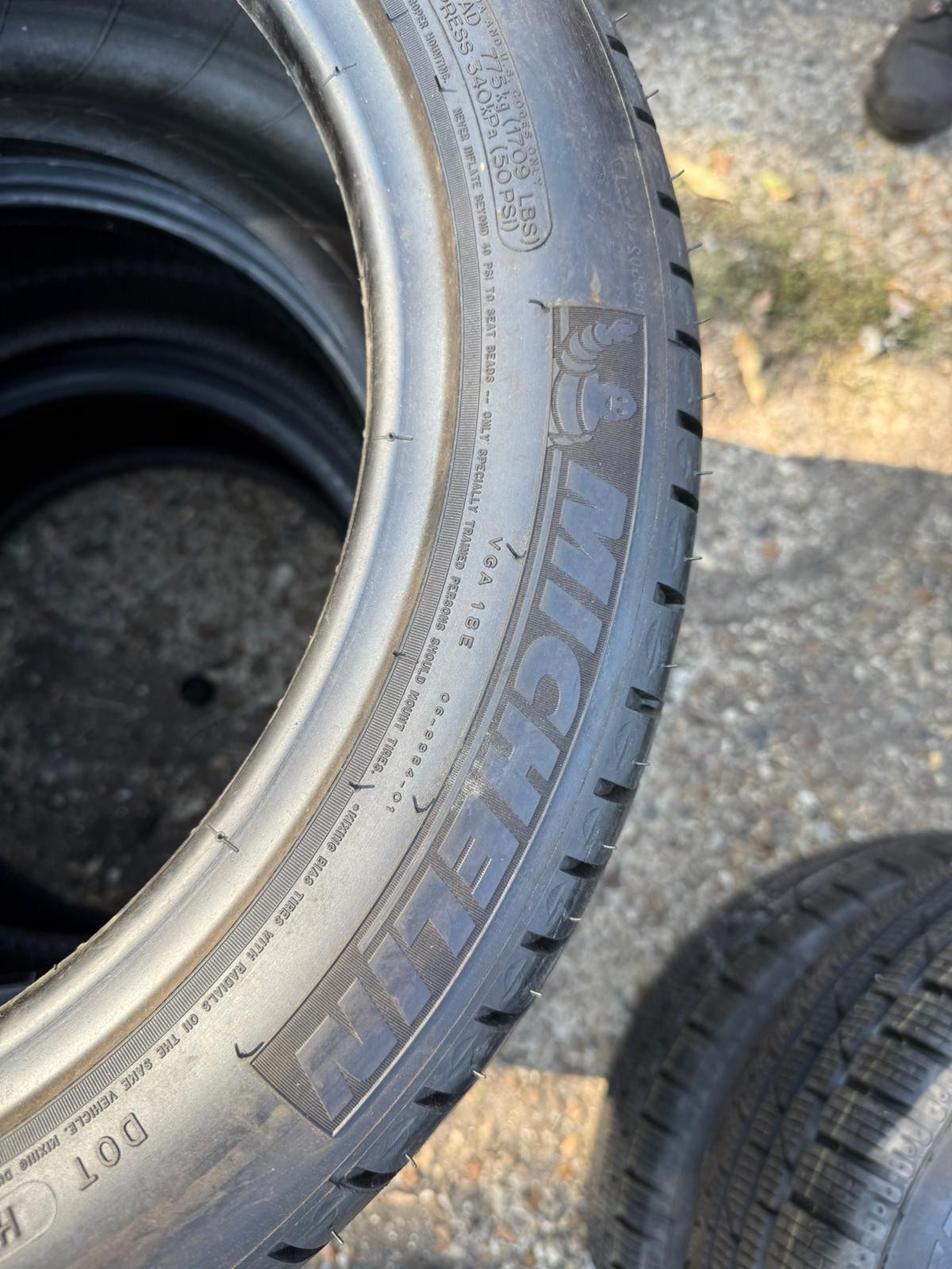New 245 45 17 Michelin, RunFlat, XL, AO, ZP, 99Y, x2 A Pair (F1_tyres) FOD L3750