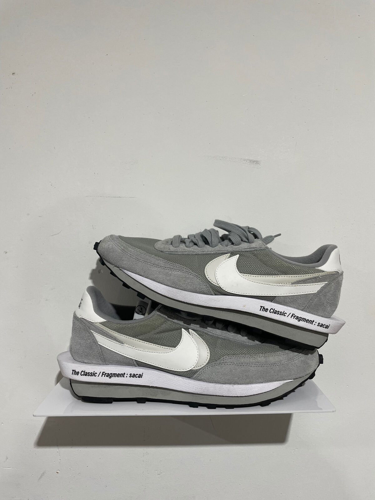 Fragment × sacai × Nike LD Waffle 26.5 LDWaffle x sacai x Fragment 'Light Smoke Grey' Release Date