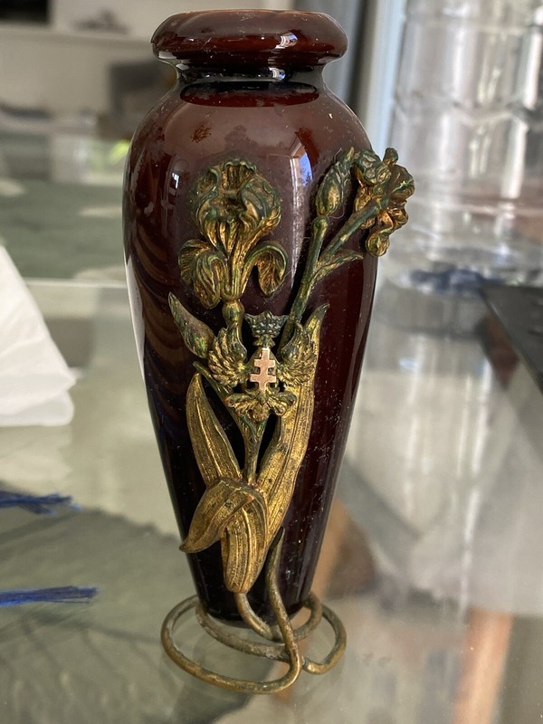 Rare Petit Vase Sarreguemines MontÃ© Iris Bronze Croix De Lorraine Or / 1900