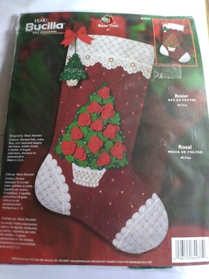 Bucilla Holiday Plaid Felt Christmas Stocking Rose Tree Kit 84937 NOS 2003 18''