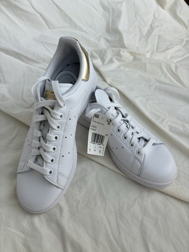 【新品】【タグ付き】adidas stan smith 新品タグ付き アディダス スタンスミス スニーカー コラボ