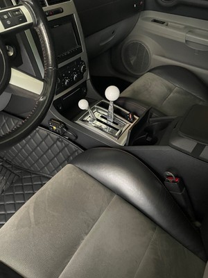 image 3 of interior
