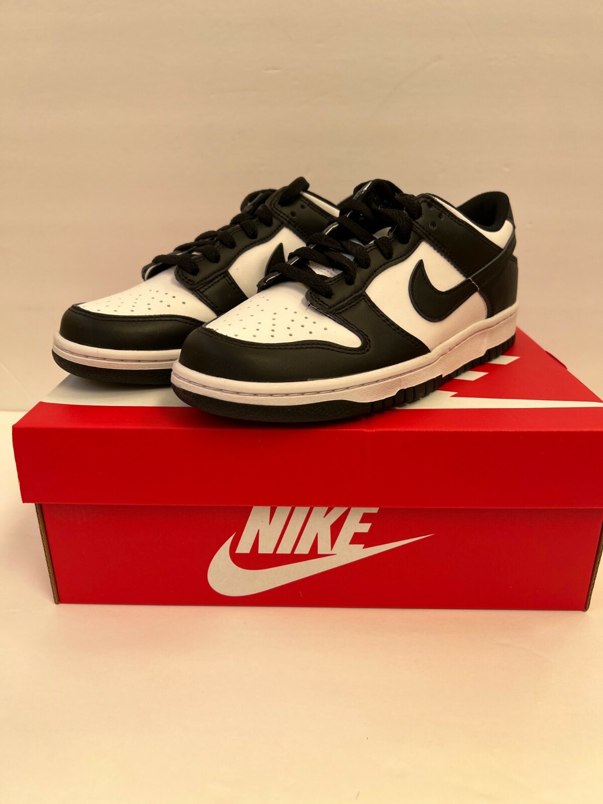 nike dunk low gs panda cw1590 100