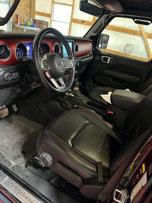 image 3 of interior