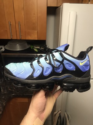 nike vapormax plus hyper blue