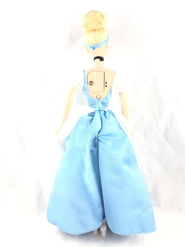cinderella twinkle lights doll