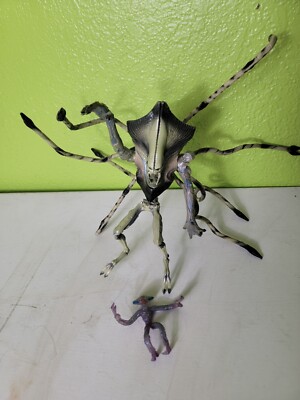 2 Vintage 1996 ID4 Independence Day Alien Ultimate Commander Action Figure Vtg