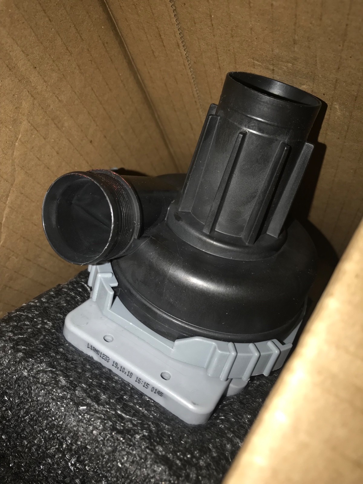 whirlpool dishwasher drain pump