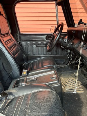 image 8 of interior