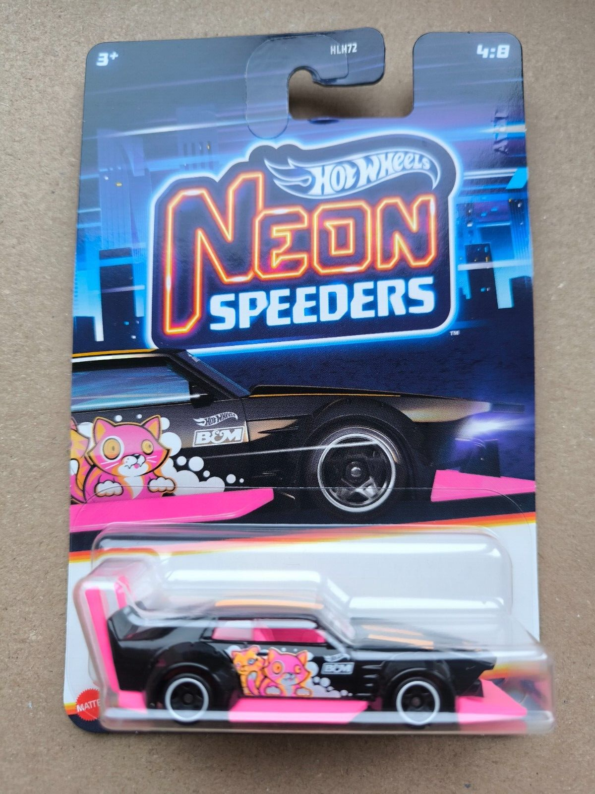 Hot Wheels HW 2024 NEON SPEEDERS HLH72 MAD MANGA BLACK PINK