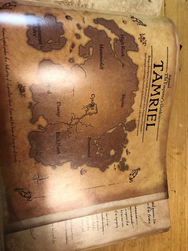 The Elder Scrolls Emperors Guide to Tamriel Art Book. Nice Shape