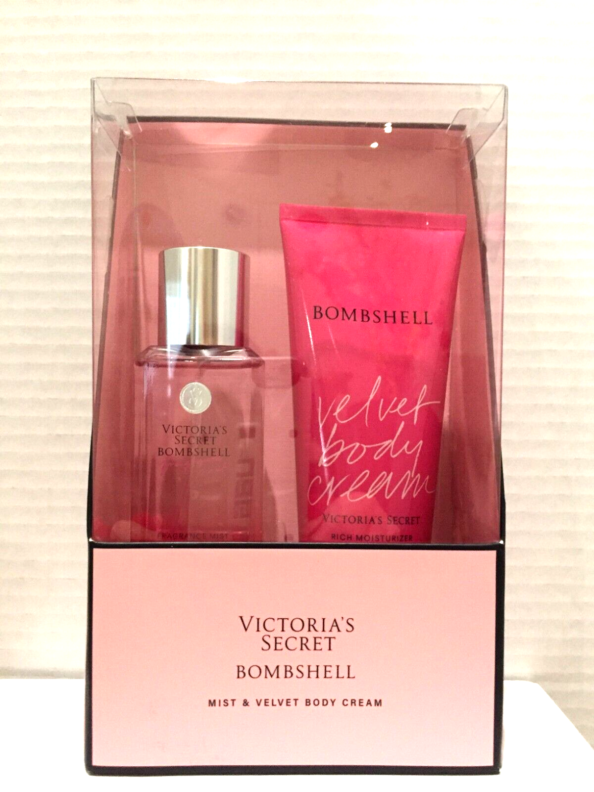 Victoria's Secret BOMBSHELL(ミスト、ローション)2本 Victoria's Secret Gift Set Bombshell 2 Piece Mist & Velvet